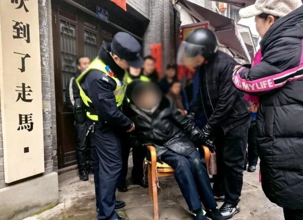 升融配资 冬日坚守：高新警事传递的温暖力量